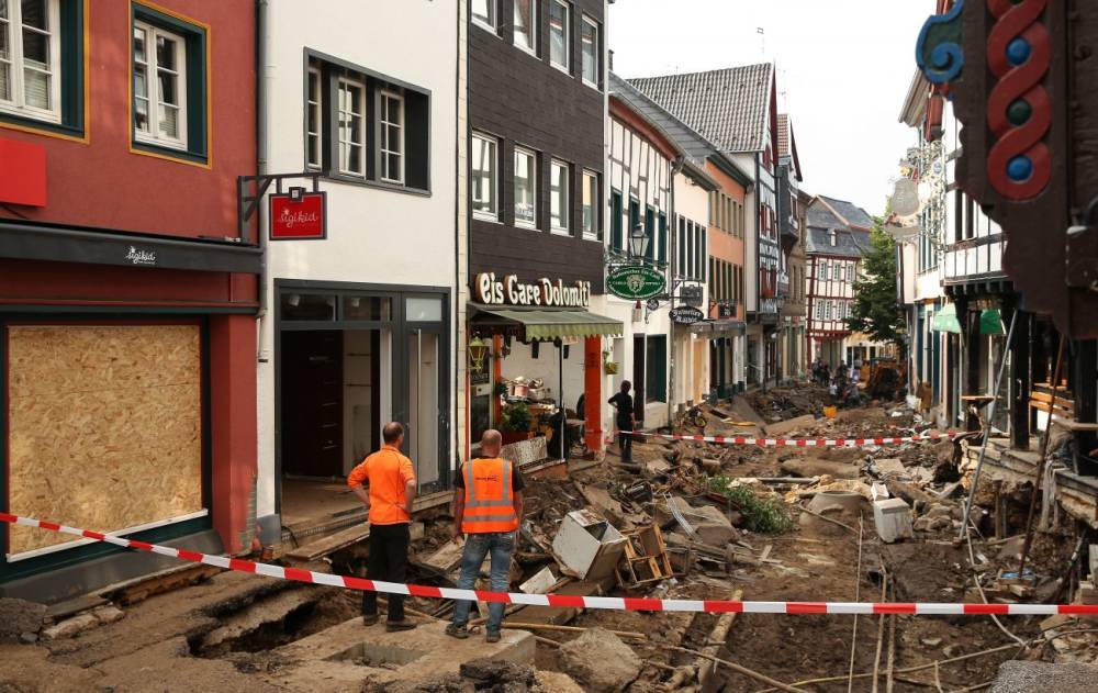 Число жертв наводнения в Германии достигло 175