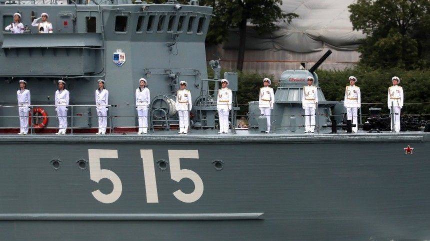 Генеральная репетиция Главного военно-морского парада прошла в Петербурге —видео