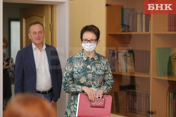 Ольга Савастьянова подала документы в избирком Коми для участия в выборах в Госдуму