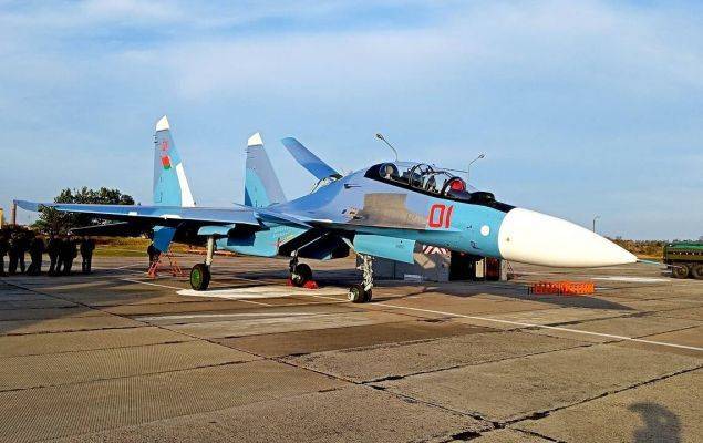 Россия планирует поставить в Белоруссию и Казахстан истребители СУ-30СМ