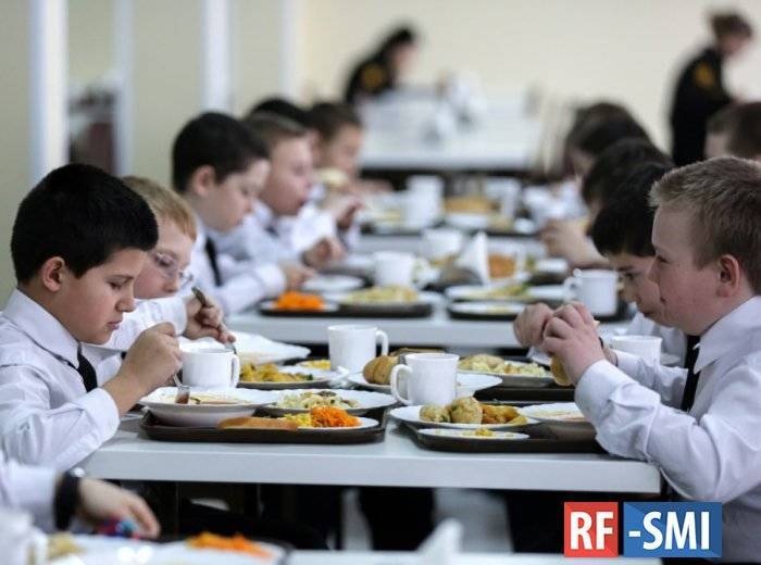 Специалисты трех стран обсудили вопросы организации питания школьников