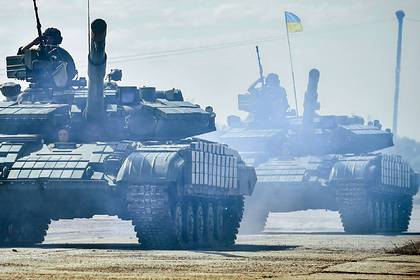 Украинский танк по ошибке расстрелял село во время учений