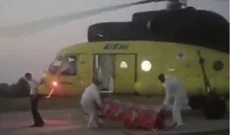 Селяне в Югре прогнали санитарный вертолет, прибывший за пациентом с ковидом