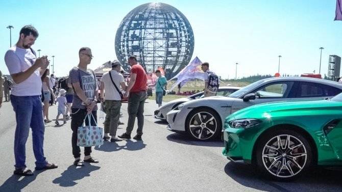 ABTODOM принял участие в главном гоночном уикенде этого лета – Motoring. Гран-При Санкт-Петербурга на «Игора Драйв»