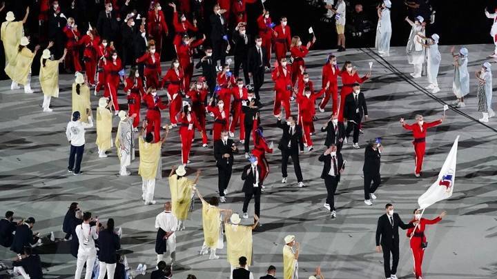 Россияне приняли участие в параде спортсменов на открытии Олимпиады