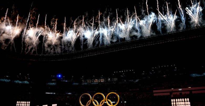 Российская делегация прошла по стадиону на церемонии открытия Олимпиады в Токио
