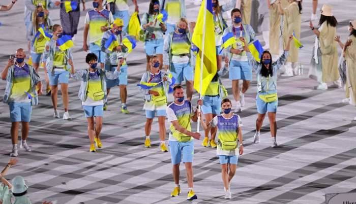 Олимпийская сборная Украины поучаствовала в церемонии открытия Игр в Токио
