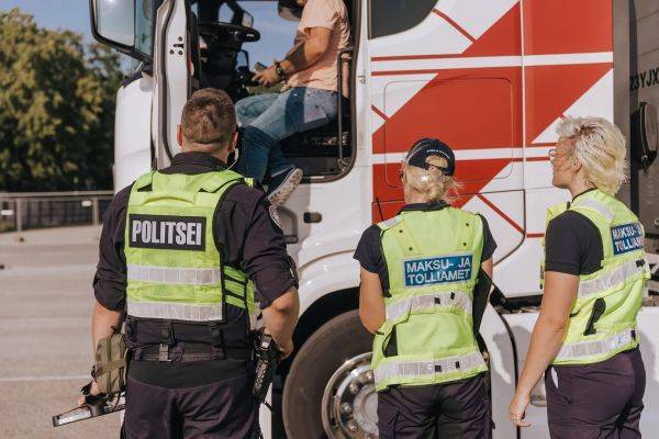 Эстонская полиция провела в порту Палдиски рейд по поиску нелегальных мигрантов