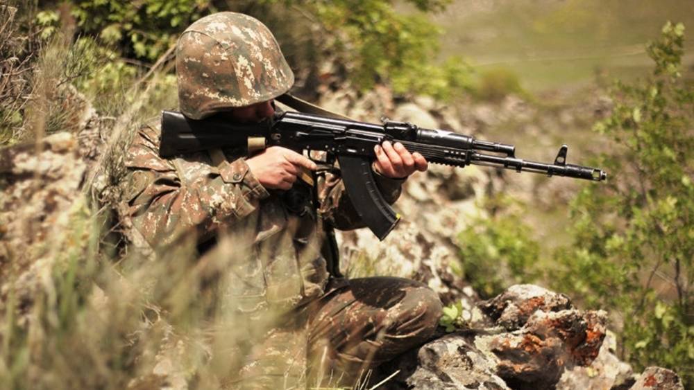 На границе Армении и Азербайджана произошло вооруженное столкновение