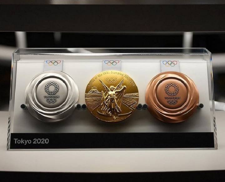 Россия завоевала первую медаль Олимпиады — 2020