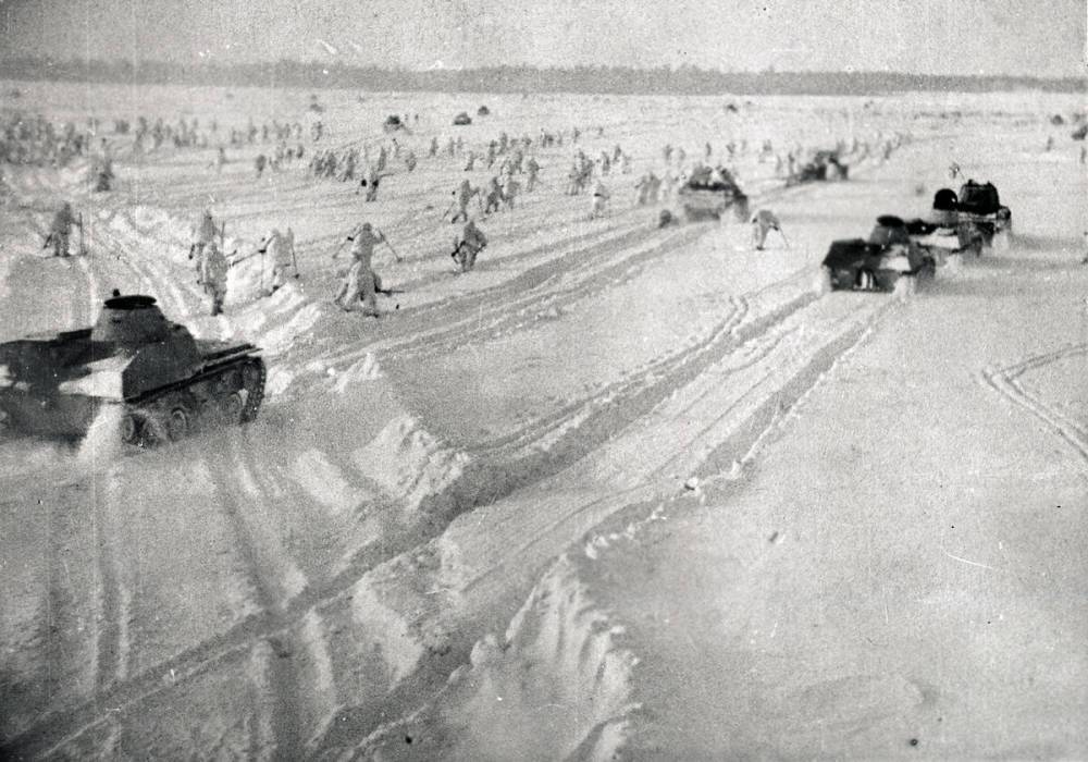 «Разгром немецких войск под Москвой»: чем советская версия фильма отличалась от американской