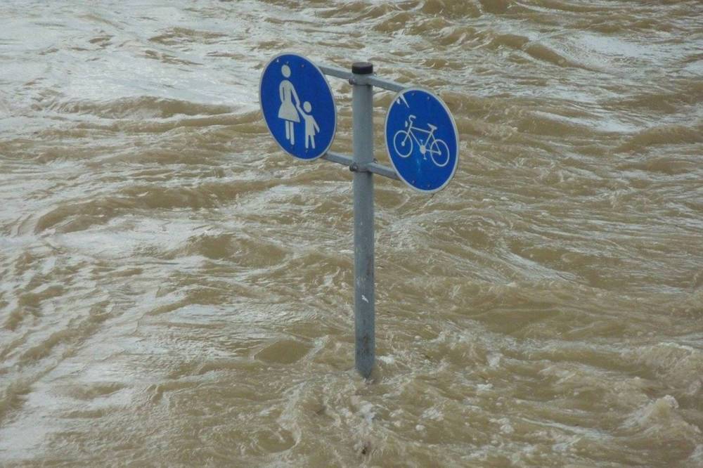 Мужчина стал жертвой наводнения в Сочи