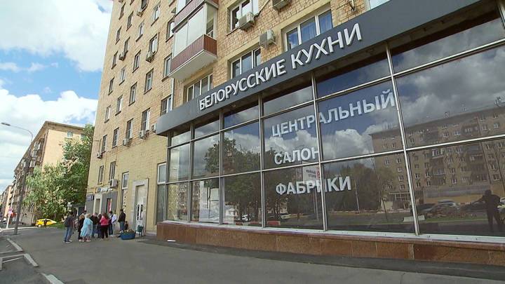 Местное время. Тысячи клиентов московской компании остались без мебели и без денег