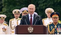 Путин поздравил моряков с Днем ВМФ России
