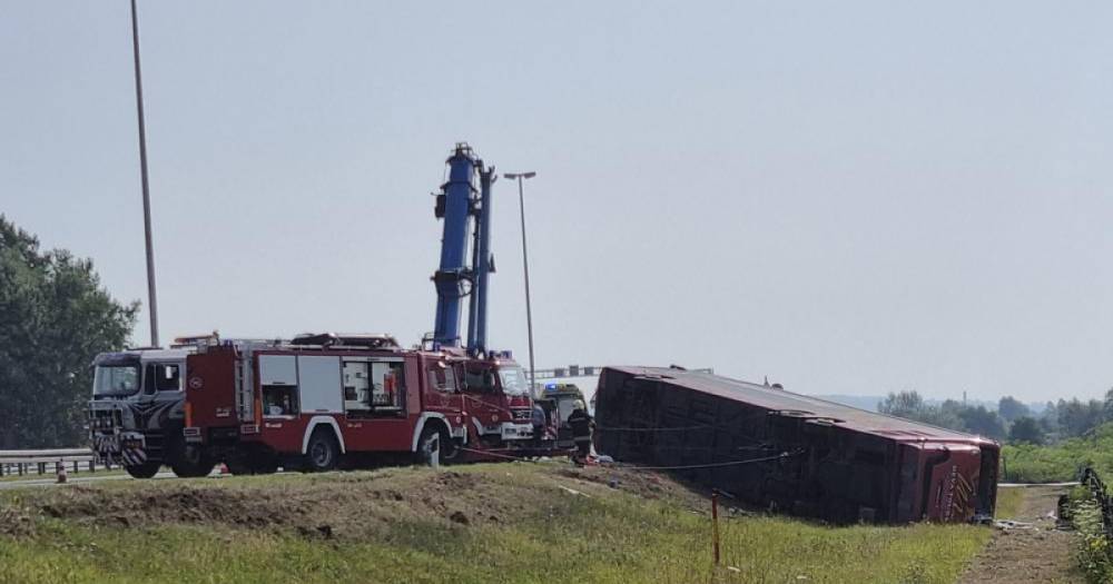 В Хорватии в жутком ДТП с рейсовым автобусом погибли 10 человек, 45 — ранены (ФОТО, Видео)