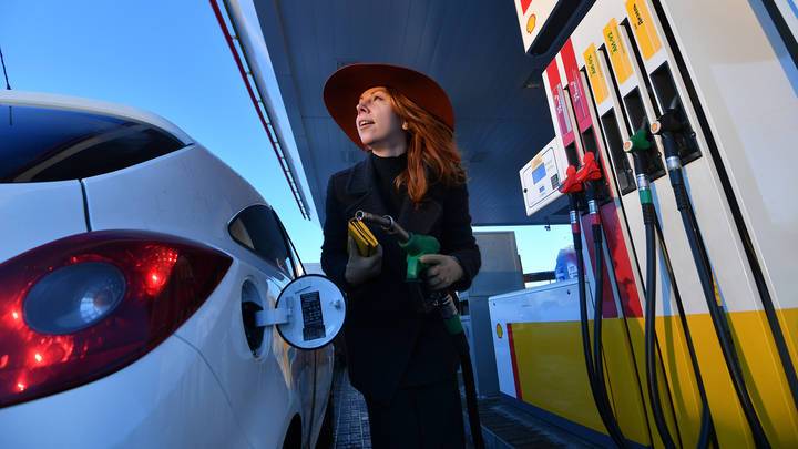 Россия – на втором месте в Европе по дешевизне бензина