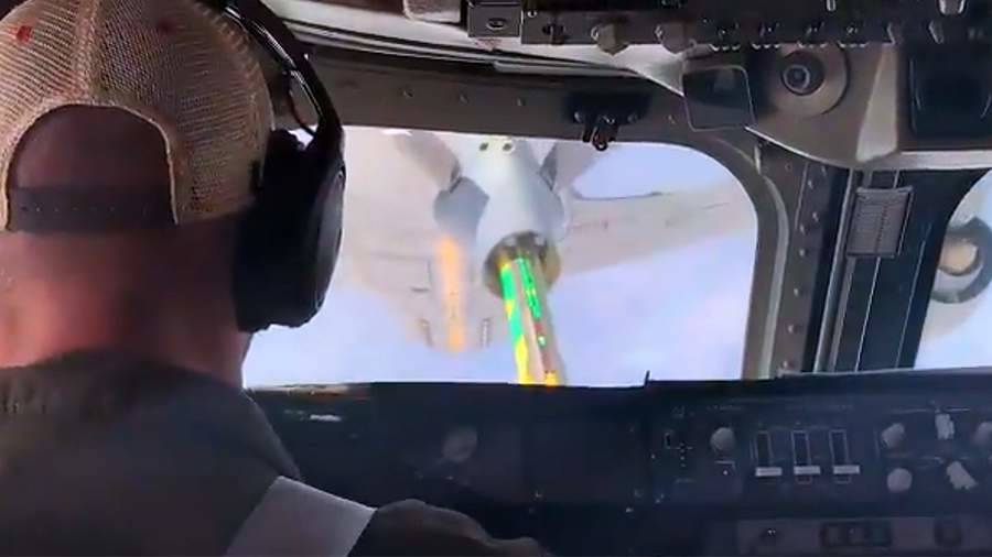 Пентагон опубликовал кадры дозаправки в воздухе самолета «Судного дня»