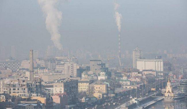 В Киеве имеется высокий риск химических отравлений — спасатель