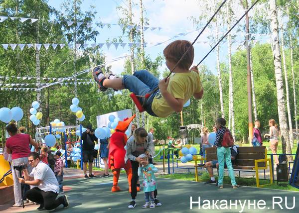 Уральская компания выплатит ребенку 150 тысяч за травмирование на детской площадке
