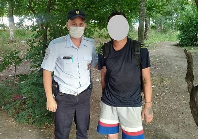 В Рязани патрульные полицейские задержали находившегося в розыске мужчину