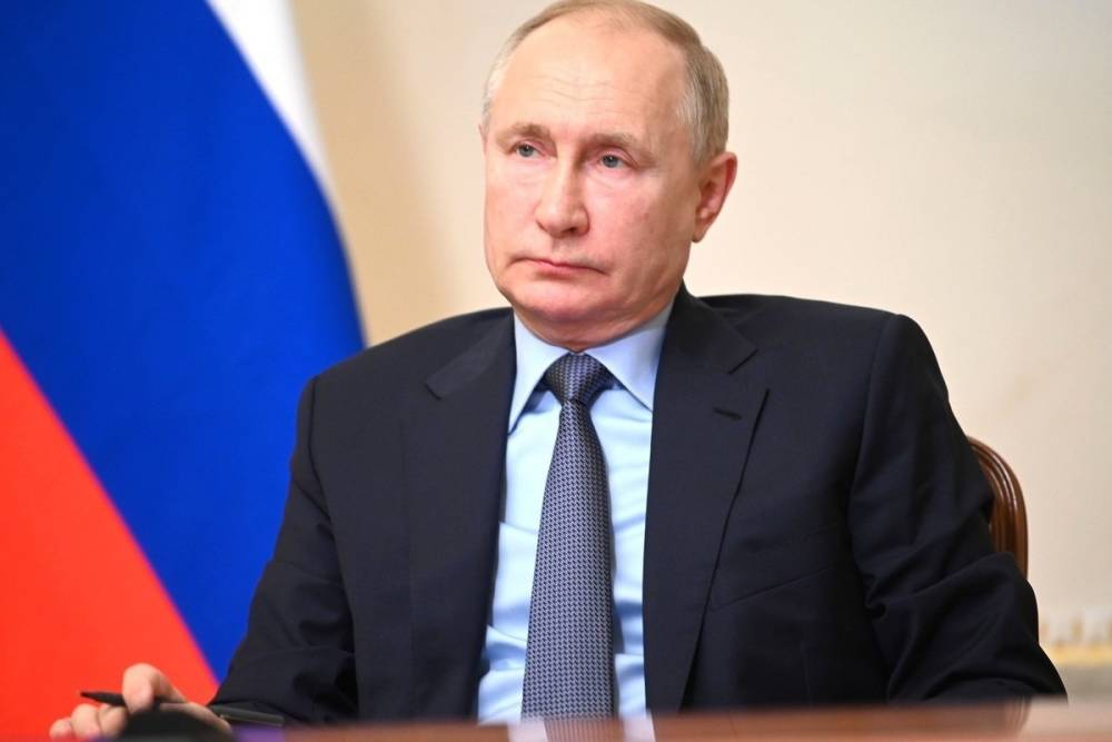 Путин обсудил развитие транспортной системы с главами Петербурга и Ленобласти