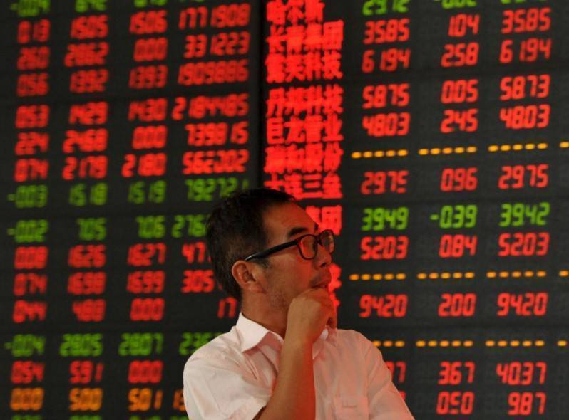 Инвесторы стремительно избавляются от акций китайских образовательных компаний