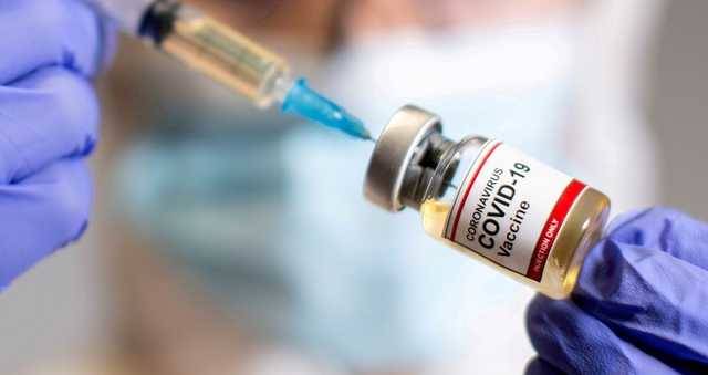 В Дании полностью вакцинировали от COVID более половины населения