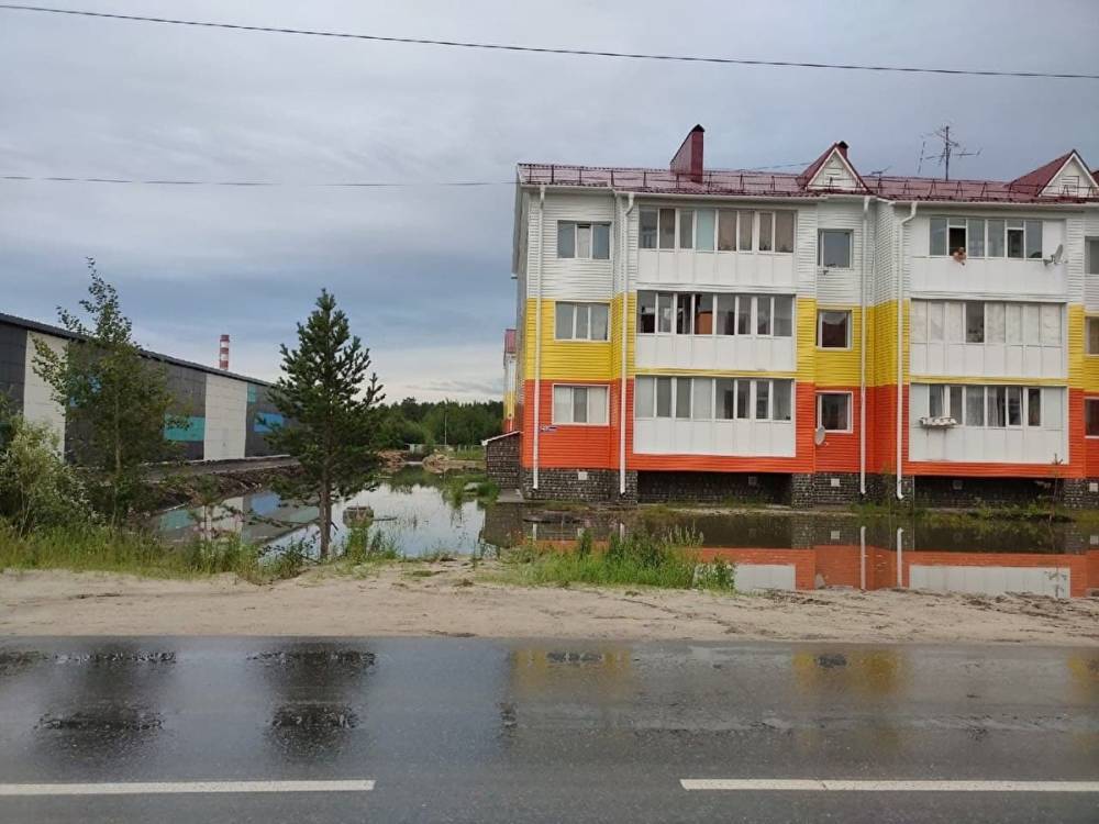 Прокуратура начала проверку затопления нового микрорайона Ноябрьска фекальными водами