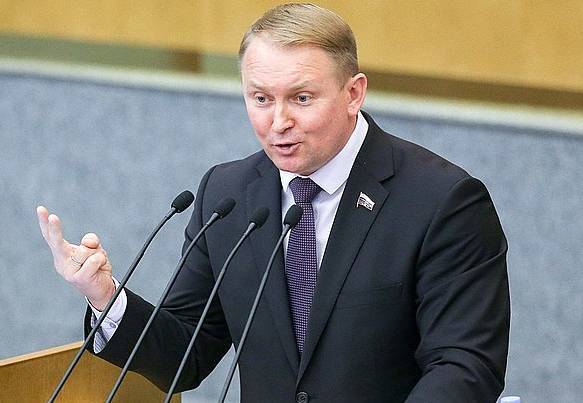 Депутат Шерин заговорил о войне с Украиной: «Если драка неизбежна − бей первым»
