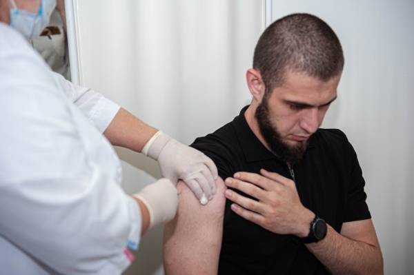 В Чечне заявили о вакцинировании 100% взрослого населения