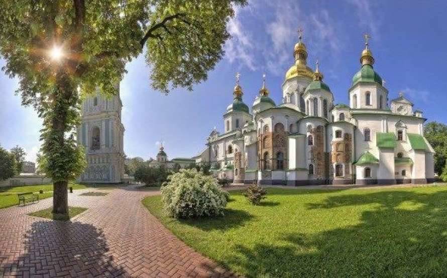 Зеленский в День Крещения Руси назвал источник вдохновения для единения всех украинцев (ВИДЕО)