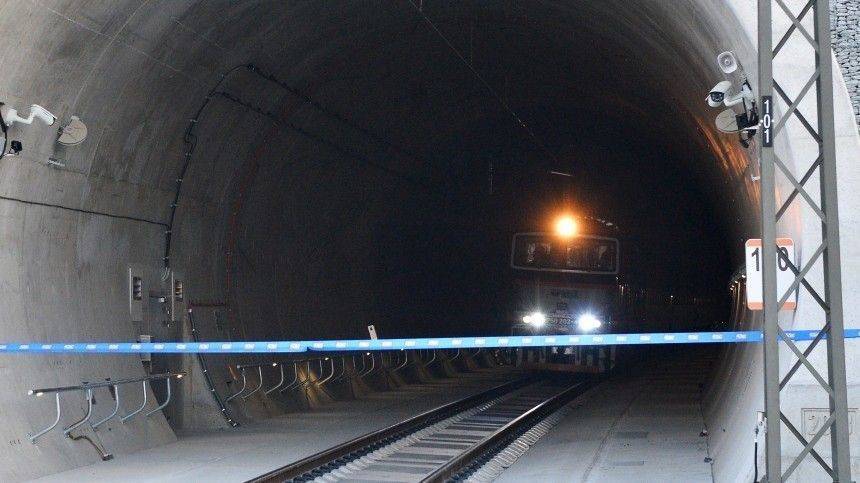 Президент дал старт: зачем легендарному БАМу вторая нитка Байкальского тоннеля