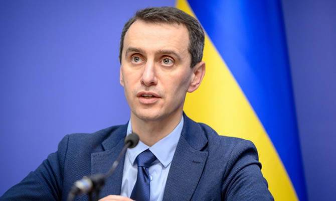 Украина в начале августа вернет ПЦР-тестирование для въезжающих