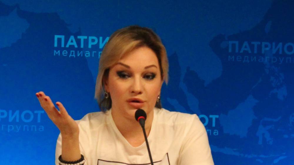 Певица Буланова вошла в список "Родины" на выборах в Госдуму