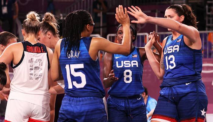 Женская сборная США выиграла олимпийский турнир по баскетболу 3х3