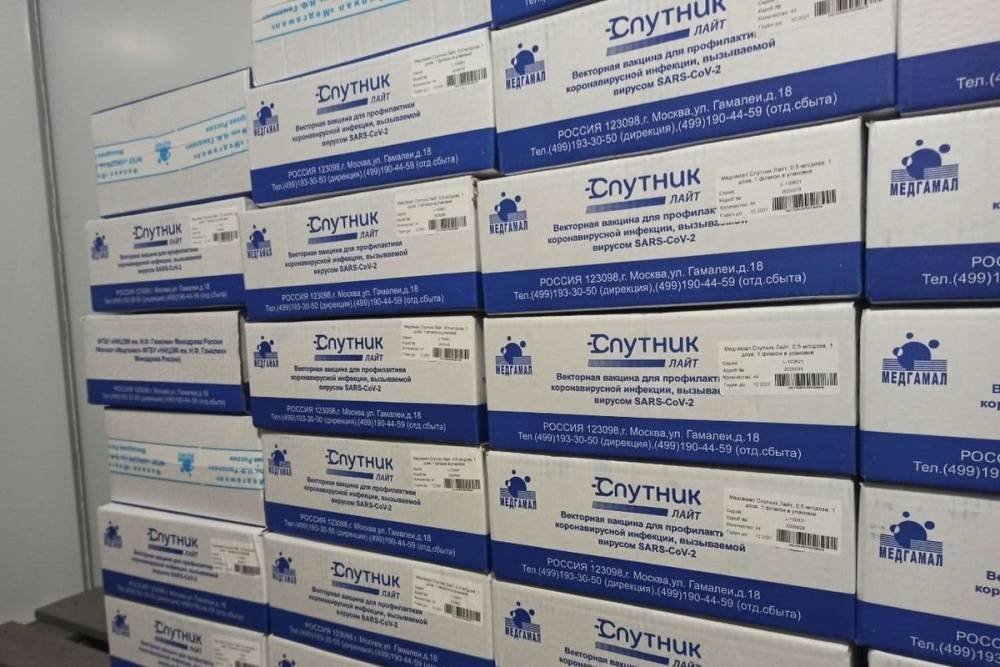 Однокомпонентная вакцина «Спутник Лайт» в объеме 4 425 доз приехала в Курскую область