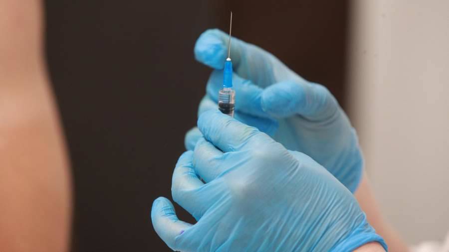Глава ВЦИОМ рассказал о доверии россиян к отечественным вакцинам
