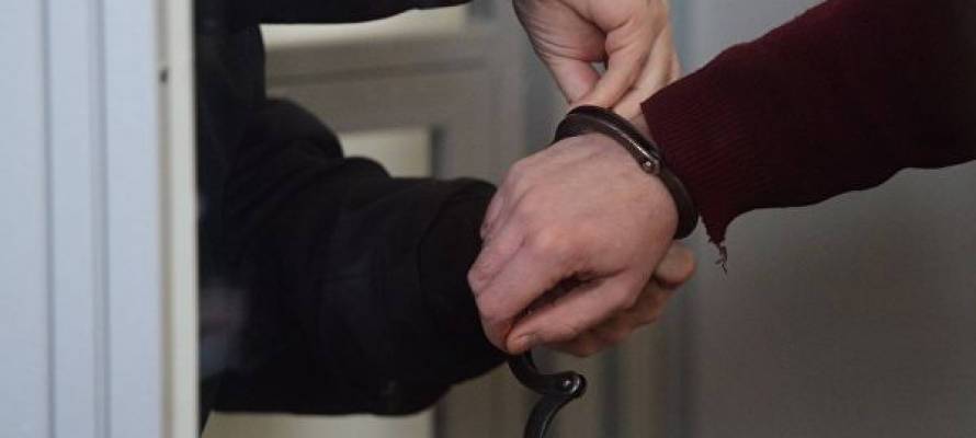 Пьяный житель Петрозаводска отоварился по чужой карте и попал под суд