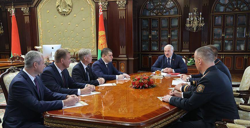 Назначения в местной вертикали, МВД, вузах и на предприятиях - подробности кадрового дня у Александра Лукашенко