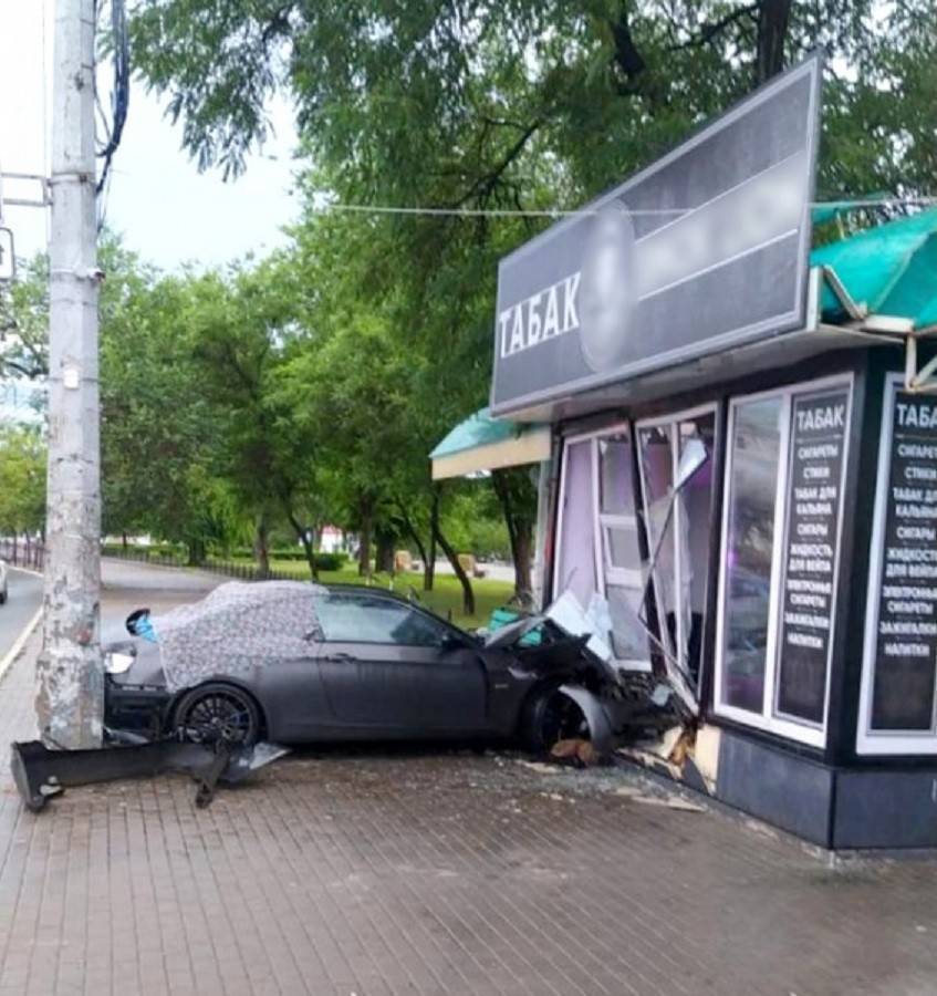 В Астрахани завершено расследование уголовного дела в отношении водителя BMW, сбившего пешехода