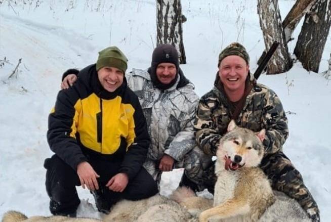 Курганский депутат Хахалов, фигурировавший в незаконной охоте на волков, сдал свой мандат