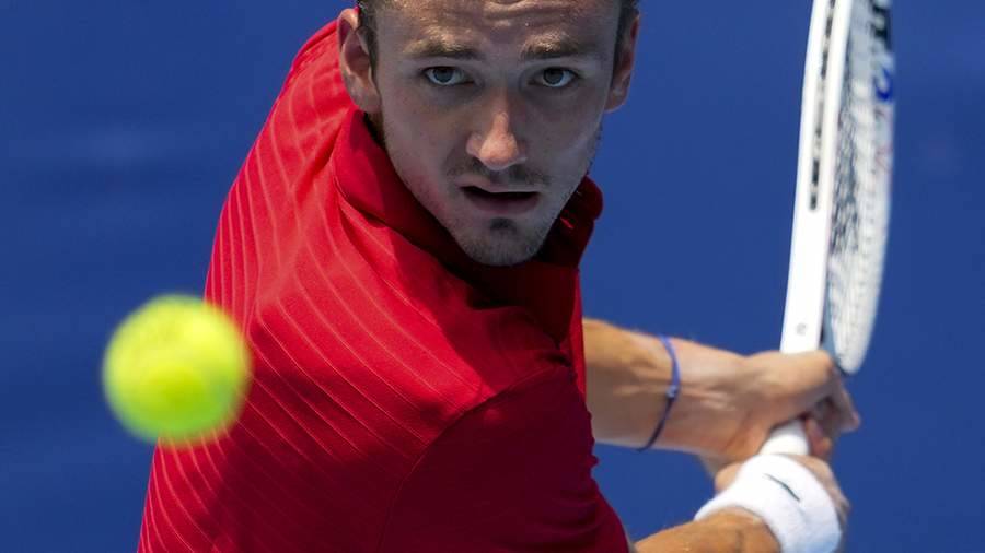 В Федерации тенниса РФ прокомментировали поражение Медведева на Олимпиаде