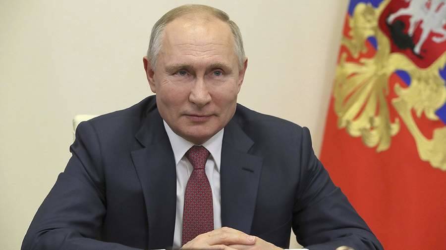 Путин поздравил российских рапиристок с победой в командном турнире ОИ