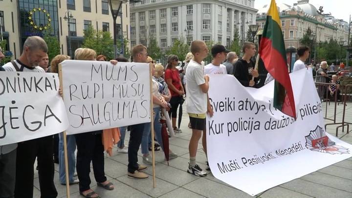 Новости на "России 24". Литва не хочет быть "проходным двором" для нелегалов