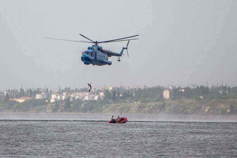Авиация РФ провела учебно-боевые полёты над Чёрным морем