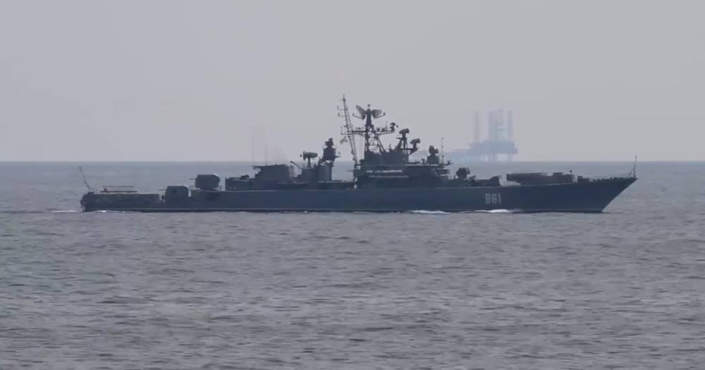 Корабли и самолеты РФ три дня следили за эсминцем Ross во время учений Sea Breeze (видео)
