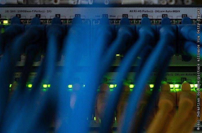 Атака хакеров на поставщиков IT-услуг затронула 1 тыс. компаний