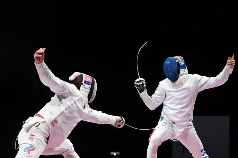 Российские фехтовальщики прошли в финал Олимпийских игр. Они разыграют золото с командой Японии
