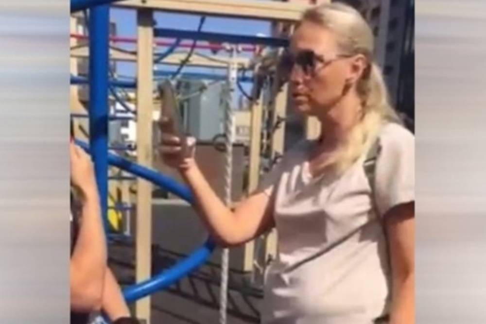 В Совфеде не удивились скандалу с детьми-инвалидами на детской площадке