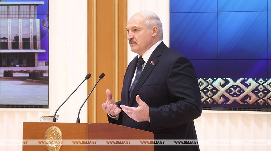 Лукашенко назвал главные векторы и принципы в развитии Беларуси и работе органов власти